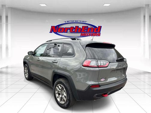 Sting-Gray Clearcoat 2022 Jeep Cherokee Trailhawk
