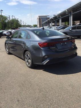 Gravity Gray 2023 Kia Forte LXS