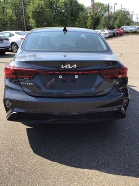 Gravity Gray 2023 Kia Forte LXS