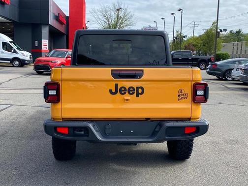 2021 Jeep Gladiator Willys 4x4