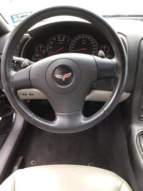 Smokin Asphalt 2006 Chevrolet Corvette Base