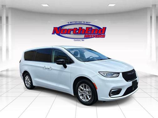 Bright White Clearcoat 2024 Chrysler Pacifica Touring L