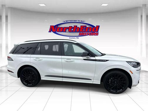 Pristine White Metallic Tri-Coat 2022 Lincoln Aviator Reserve AWD