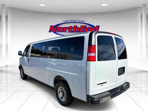Summit White 2025 Chevrolet Express 3500 RWD 3500 Extended Wheelbase LT