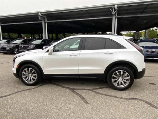 2023 Cadillac XT4 Sport