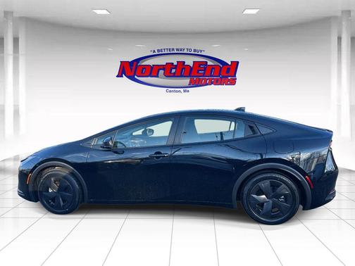 2025 Toyota Prius Plug-In Hybrid SE