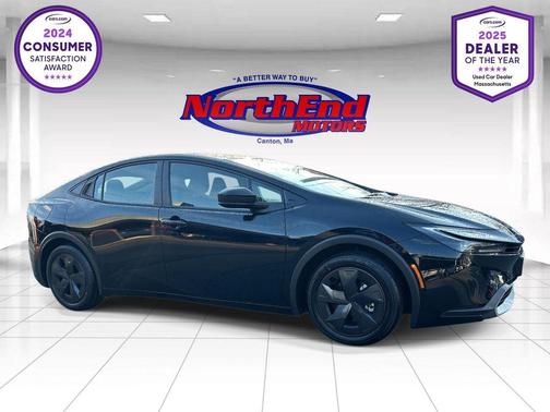 2025 Toyota Prius Plug-In Hybrid SE