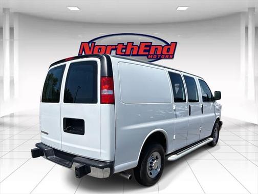 2024 Chevrolet Express 2500 RWD 2500 Regular Wheelbase WT