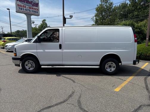 2024 Chevrolet Express 2500 RWD 2500 Regular Wheelbase WT