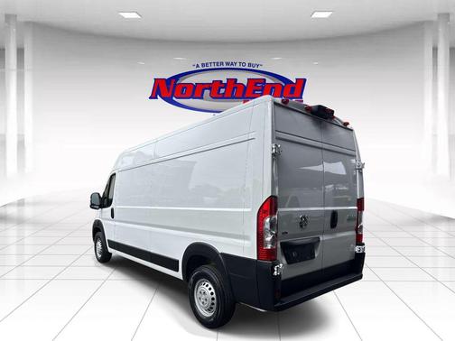 Bright White Clearcoat 2026 RAM ProMaster 2500 Tradesman