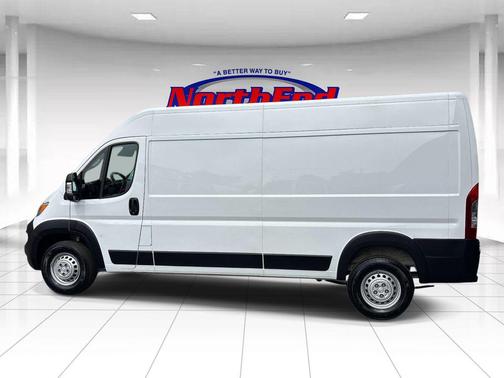 Bright White Clearcoat 2026 RAM ProMaster 2500 Tradesman