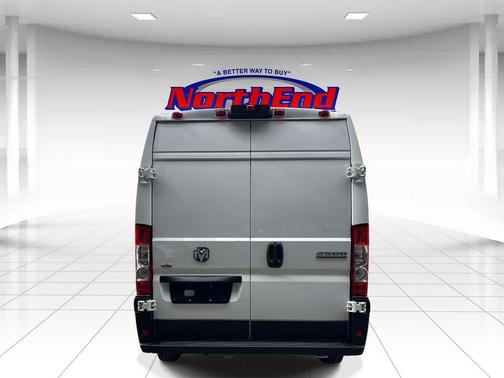 Bright White Clearcoat 2026 RAM ProMaster 2500 Tradesman