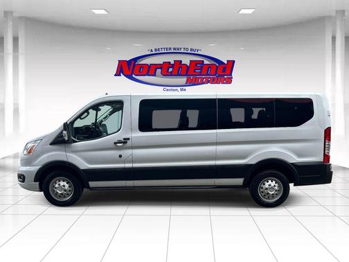 Oxford White 2022 Ford Transit-350 XLT