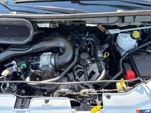Oxford White 2024 Ford Transit-350 XLT