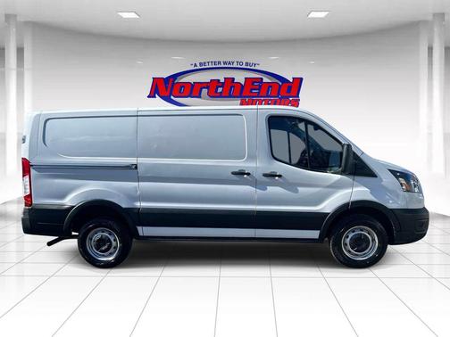Oxford White 2021 Ford Transit-250 Base
