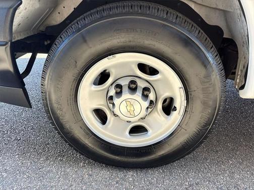 2023 Chevrolet Express 2500 RWD 2500 Extended Wheelbase WT