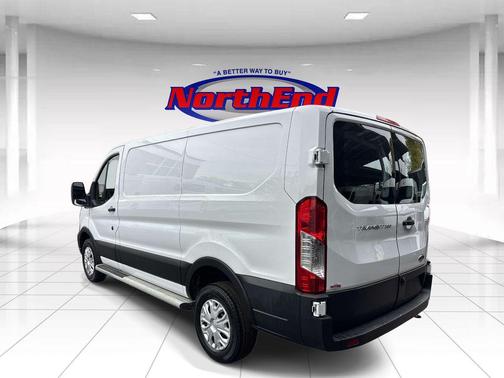 Oxford White 2024 Ford Transit-250 Base