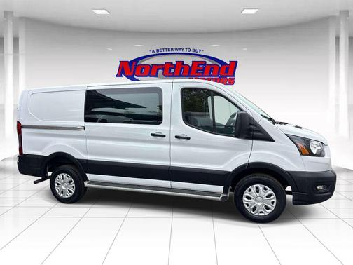 Oxford White 2024 Ford Transit-250 Base
