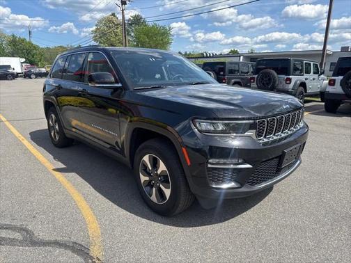 2023 Jeep Grand Cherokee 4xe Base