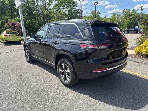2023 Jeep Grand Cherokee 4xe Base