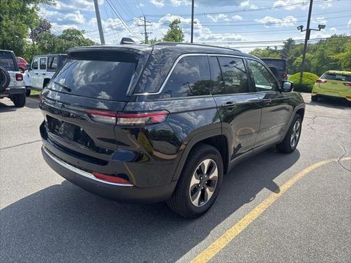 2023 Jeep Grand Cherokee 4xe Base