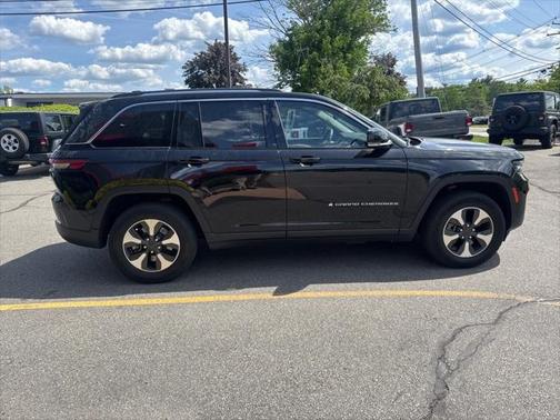 2023 Jeep Grand Cherokee 4xe Base