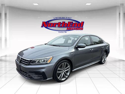 Platinum Gray Metallic 2018 Volkswagen Passat 2.0T S