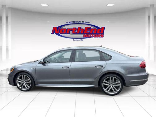 Platinum Gray Metallic 2018 Volkswagen Passat 2.0T S