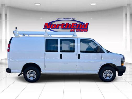 Summit White 2020 Chevrolet Express 2500 Work Van