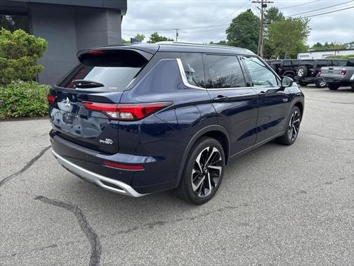 2023 Mitsubishi Outlander PHEV SEL