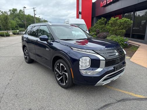 2023 Mitsubishi Outlander PHEV SEL