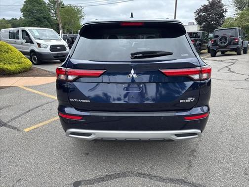 2023 Mitsubishi Outlander PHEV SEL