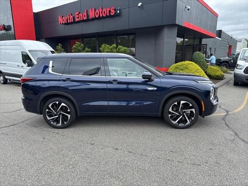 2023 Mitsubishi Outlander PHEV SEL