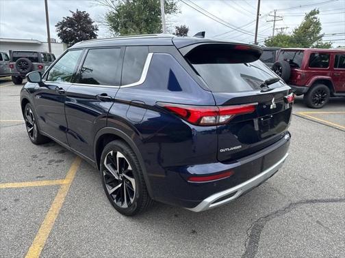2023 Mitsubishi Outlander PHEV SEL