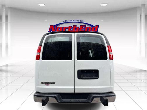 Summit White 2024 Chevrolet Express 2500 Work Van