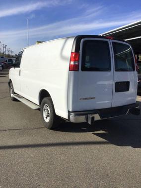 Summit White 2024 Chevrolet Express 2500 Work Van