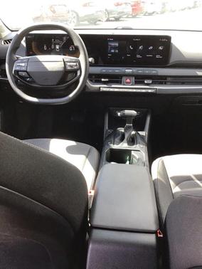 Steel Gray 2025 Kia K4 LXS