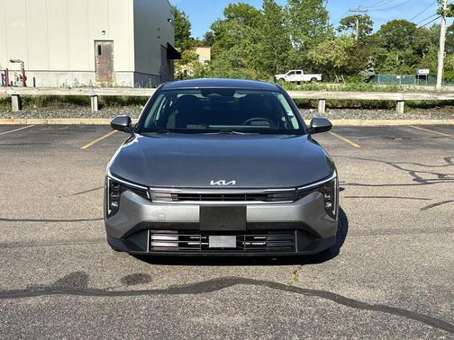Steel Gray 2025 Kia K4 LXS