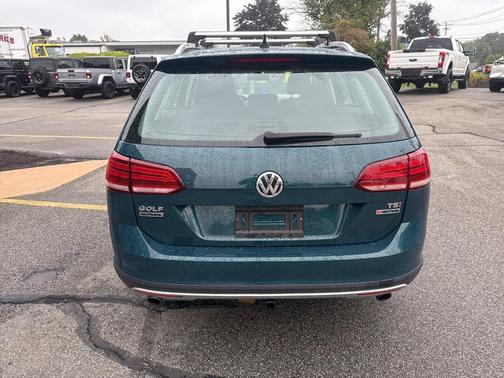 2018 Volkswagen Golf Alltrack TSI SE