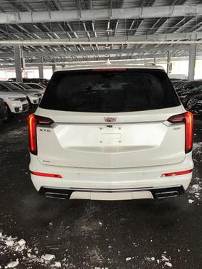 2024 Cadillac XT6 Premium Luxury AWD
