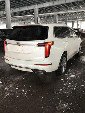 2024 Cadillac XT6 Premium Luxury AWD