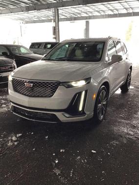 2024 Cadillac XT6 Premium Luxury AWD