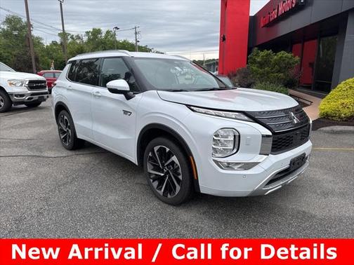 2024 Mitsubishi Outlander PHEV SEL