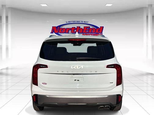Glacial White Pearl 2025 Kia Telluride S