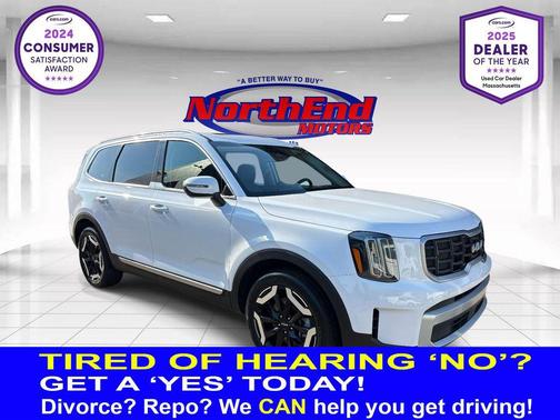 Glacial White Pearl 2025 Kia Telluride S