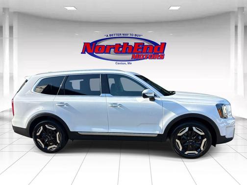 Glacial White Pearl 2025 Kia Telluride S