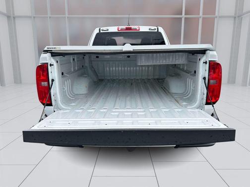Summit White 2021 Chevrolet Colorado LT