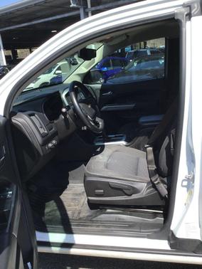 Summit White 2021 Chevrolet Colorado LT