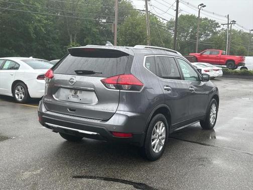 2020 Nissan Rogue SV