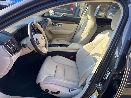 2021 Volvo S90 T6 Inscription